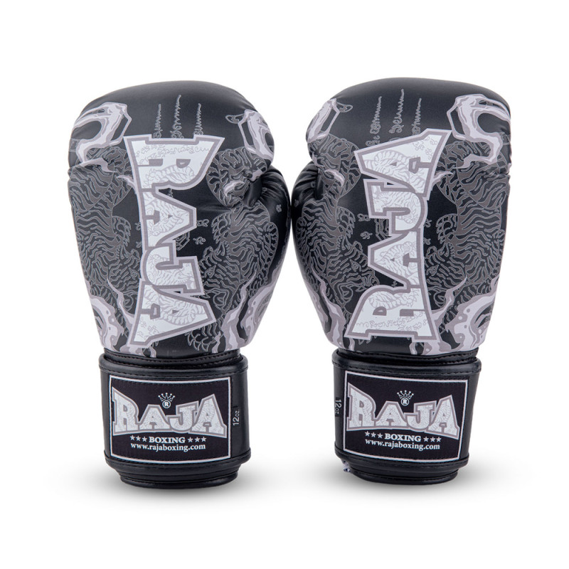 Raja Boxing Muay Thai Gloves "Yant" Black