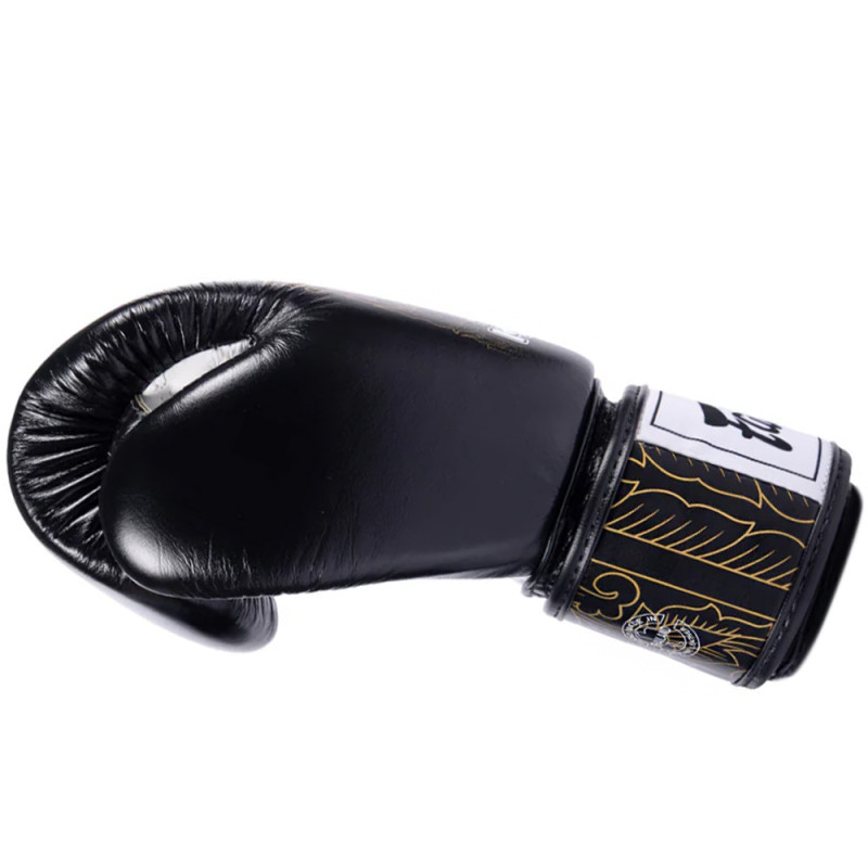 Fairtex x Reversal «Spirit of Wai Kru» Boxing Gloves