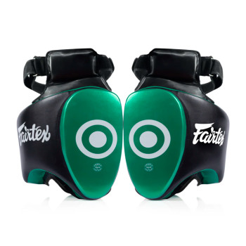 Fairtex TP5 Thigh Pads Muay Thai Boxing Black-Green