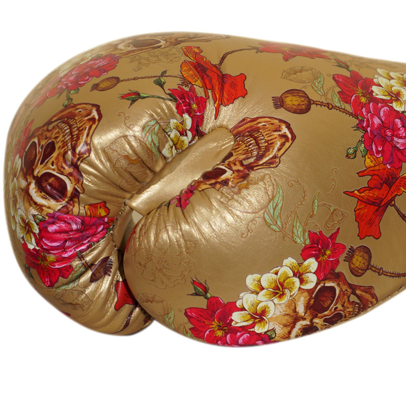 Raja Boxing Muay Thai Gloves "Golden Scull" 