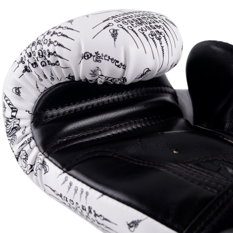 Raja Boxing Muay Thai Gloves "Sakyan" White-Black
