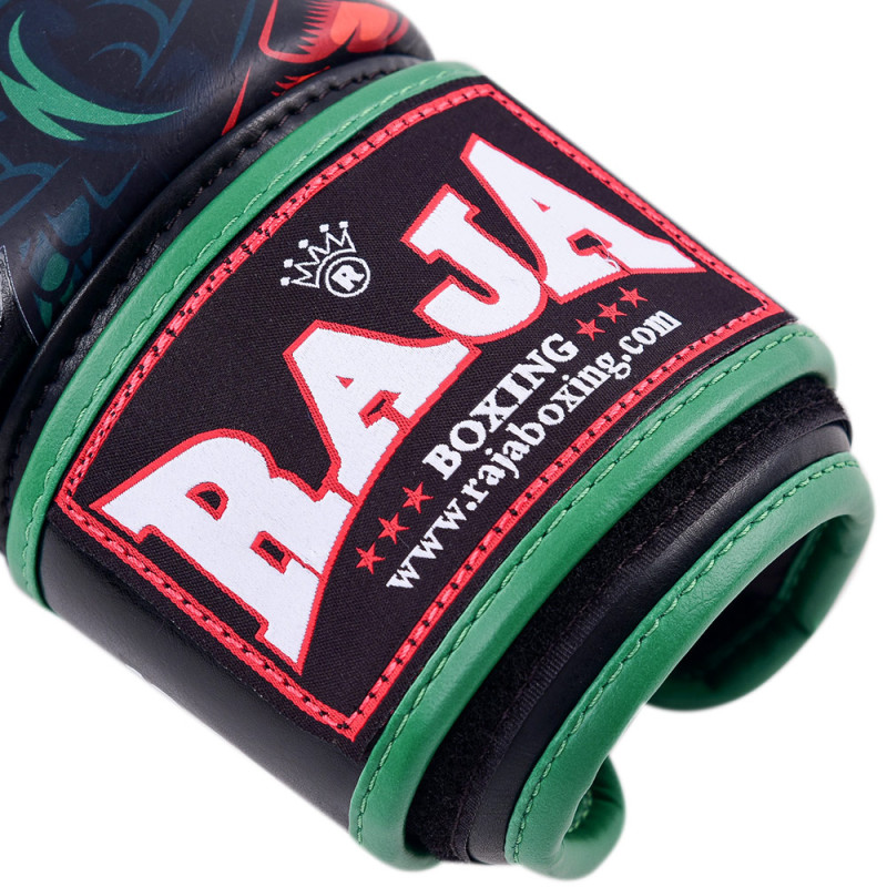 Raja Boxing Muay Thai Gloves "Snake"