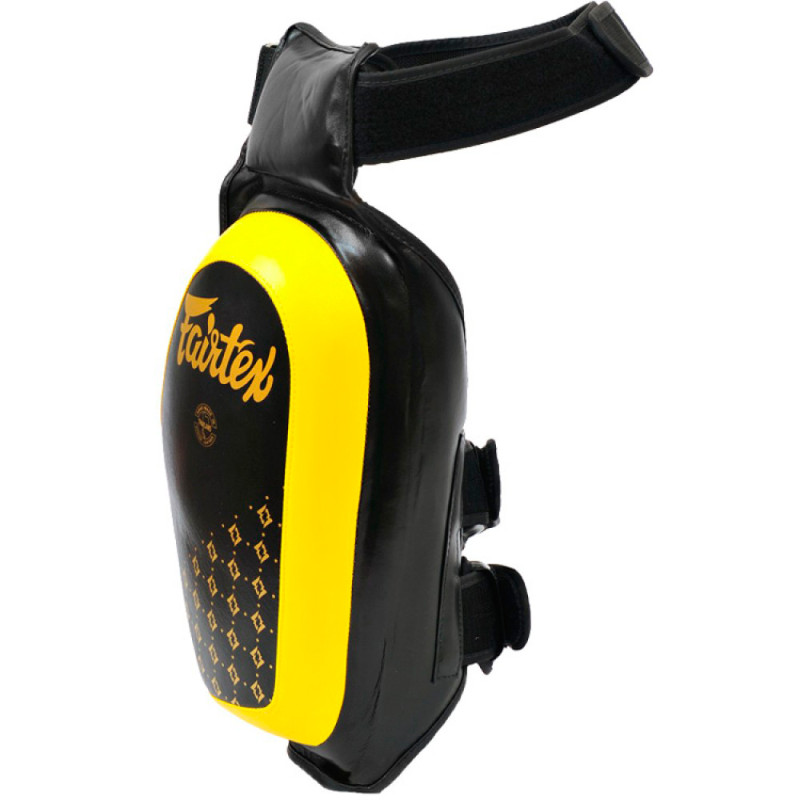 Fairtex TP4 Thigh Pads Muay Thai Boxing "Compact" Black 